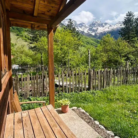 Bed & Breakfast Xheni